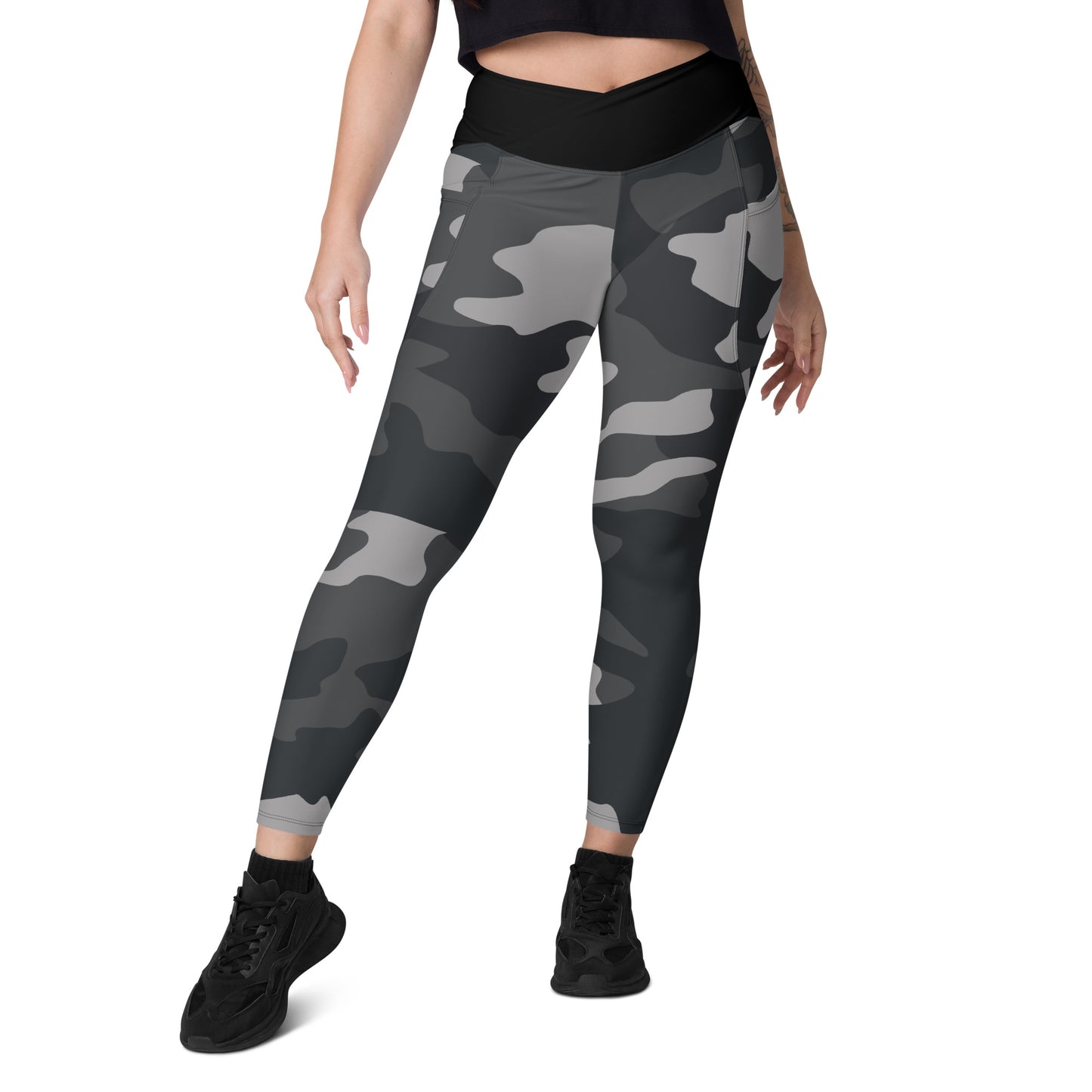 Crossover leggings with pockets - Bonfire Hustle