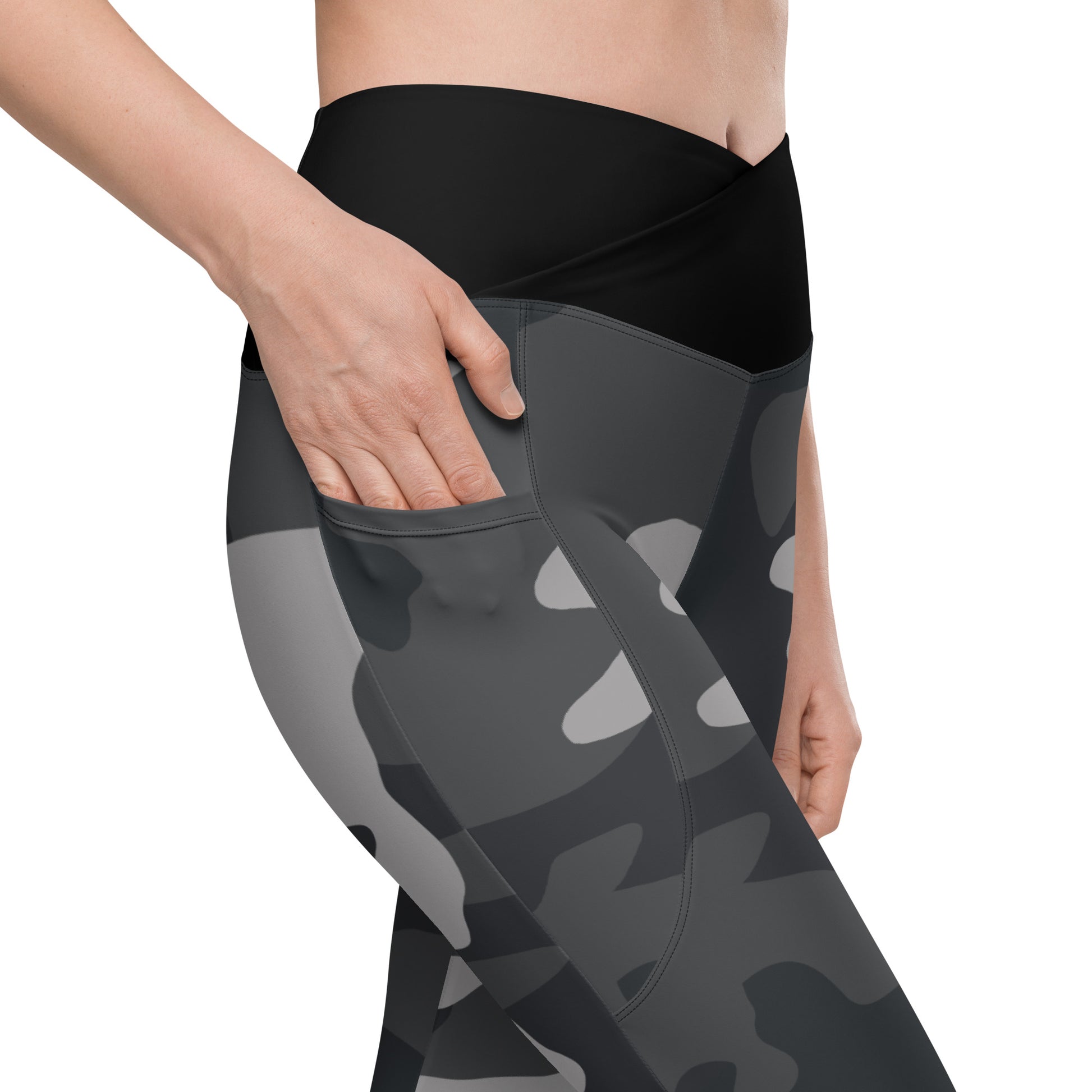 Crossover leggings with pockets - Bonfire Hustle